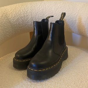 2976 quad platform Chelsea boot Dr. Martens